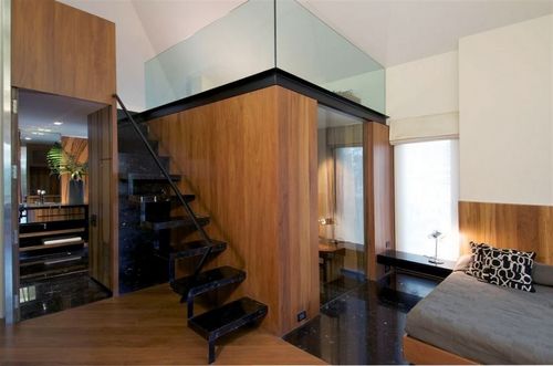Компактная лестница в квартире