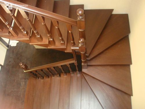 Конструкции деревянных лестниц