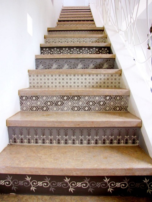 Керамическая плитка для лестницы в доме