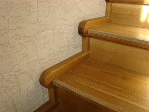 Накладки на ступени лестницы из дерева