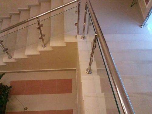 Ступени для лестниц из керамогранита