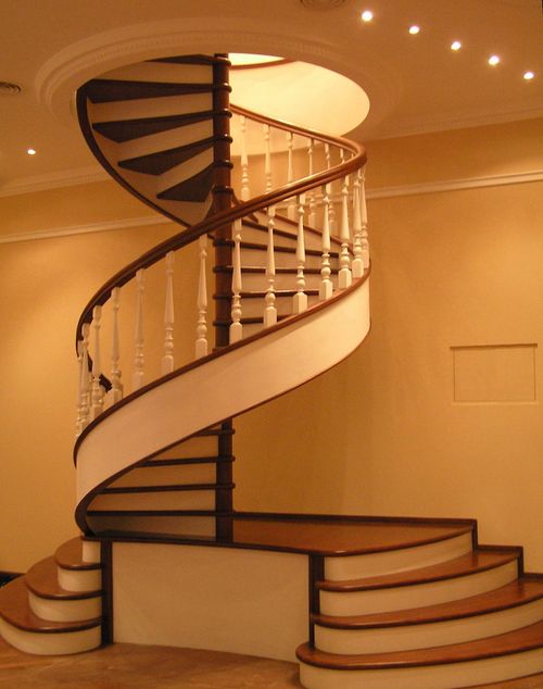 Обзор и сравнение лучших вариантов лестниц на второй этаж