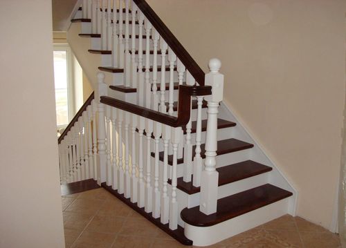 Выбираем цвета деревянных лестниц в доме