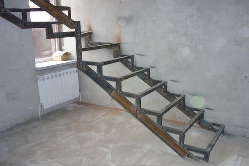 Проект металлического каркаса. Лестница своими руками #1 [Много фото]